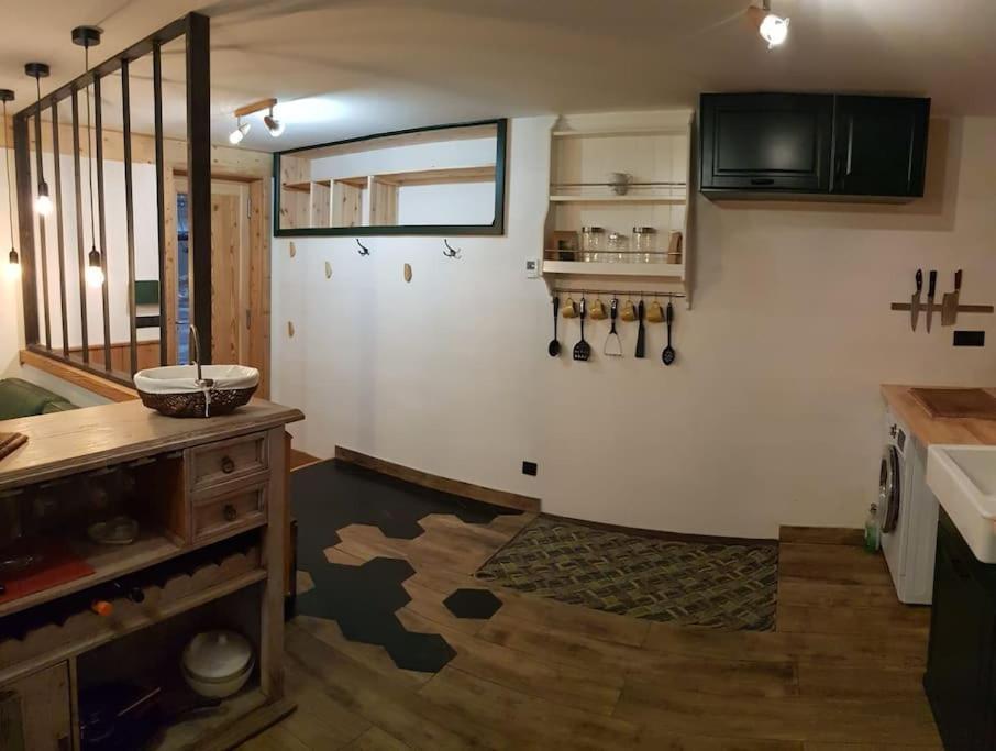 Studio En Lisiere De Foret Браман Экстерьер фото